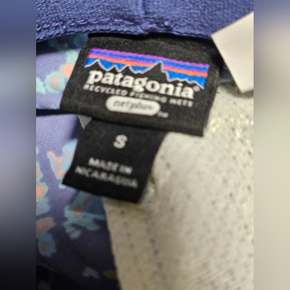 Patagonia Women's Baggies Shorts 5"  (Sunshine Dye Current Blue) - Picture 6 of 6